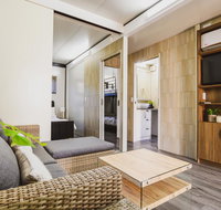 Blue Sapphire Village - Kawana Tourism