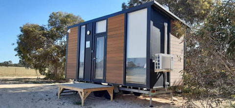 Willalooka Retreat By Tiny Away - Kawana Tourism 1