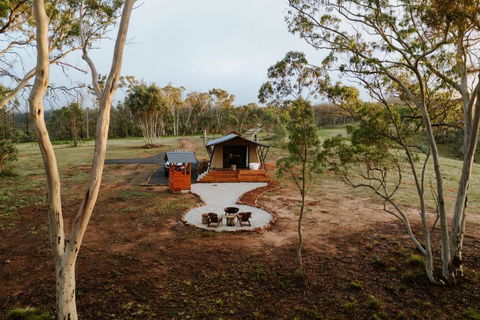 Akuna Estate - Luxury Glamping Experience - Kawana Tourism 1