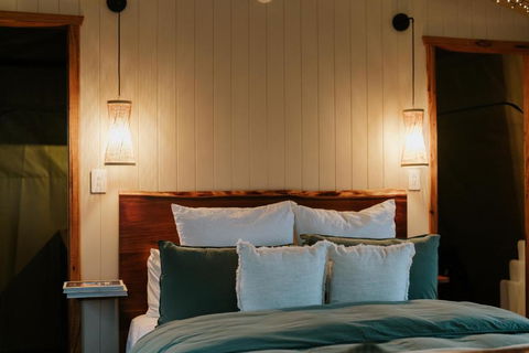 Akuna Estate - Luxury Glamping Experience - Kawana Tourism 3