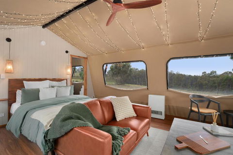 Akuna Estate - Luxury Glamping Experience - Kawana Tourism 4
