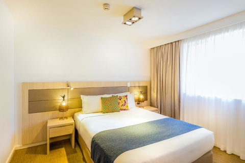 Emu Walk Apartments - Kawana Tourism 2