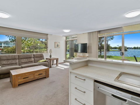 Yarrawonga Lakeside Apartment 23 - Kawana Tourism 2