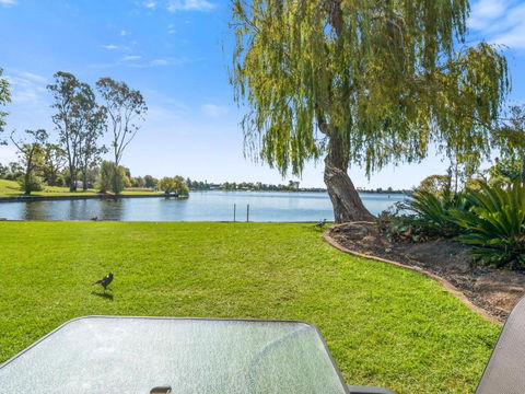 Yarrawonga Lakeside Apartment 25 - Kawana Tourism 0