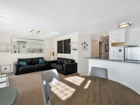 Yarrawonga Lakeside Apartment 25 - Kawana Tourism 3