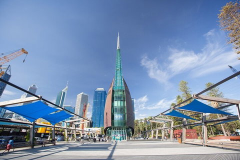 Perth Scavenger Hunt: Perched On A Swan - Kawana Tourism 3
