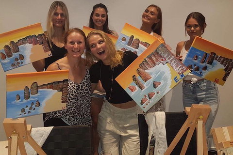 Friday Night 2 For 1 Paint And Sip Art Sessions - Kawana Tourism 1