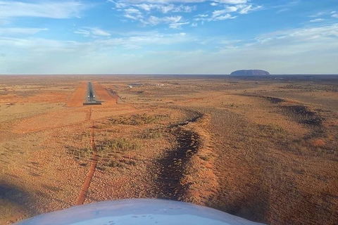 Scenic Flight: Uluru Rock Blast - Kawana Tourism 4
