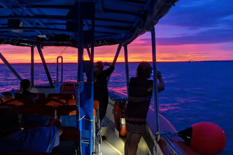 Tropical Light Sundowner Cruise With Drinks Included - Kawana Tourism 5