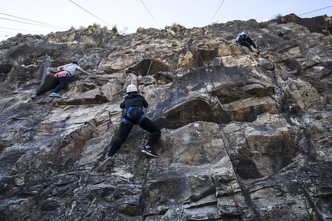Rock Climbing At The Kangaroo Point Cliffs In Brisbane - Kawana Tourism 4