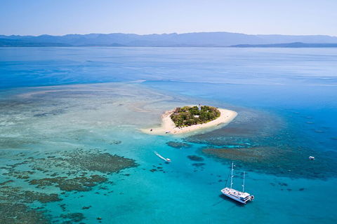 Ultimate 3-Day Great Barrier Reef Cruise Pass - Kawana Tourism 2