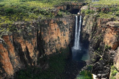 7 Days Darwin, Kakadu National Park, Katherine Gorge Touring Package - Kawana Tourism 0