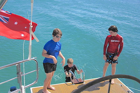 Sailing Curlew Escape On Moreton Bay - Kawana Tourism 2