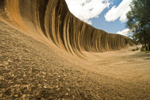 2-Day Wave Rock, York, Wildflowers & Aboriginal Experience - Kawana Tourism 1