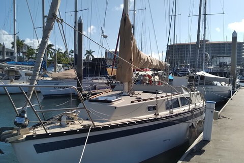 Townsville Small Group Sunset Sail Sailing Cruise Boat Tour Charter Hire - Kawana Tourism 1