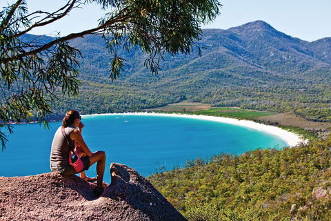 4-Day Fabulous Tasmania Tour: Wineglass Bay, Port Arthur, Devils & Bruny Island - Kawana Tourism 2