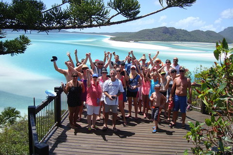 Whitehaven Beach And Hill Inlet | Awesome Beach BBQ | Family Friendly - Kawana Tourism 1