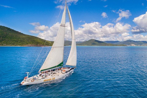 2-Night Whitsundays Sailing Cruise Incl. Whitehaven Beach & Great Barrier Reef - Kawana Tourism 3