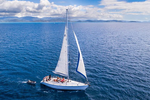 2 Night Small Group Whitsundays Sailing Adventure Aboard Mandrake - Kawana Tourism 3