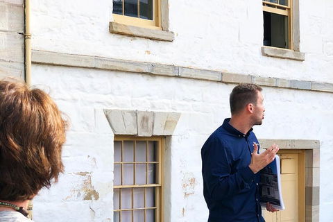 Convicts And The Rocks: Sydney's Walking Tour Led By Historian - Kawana Tourism 2