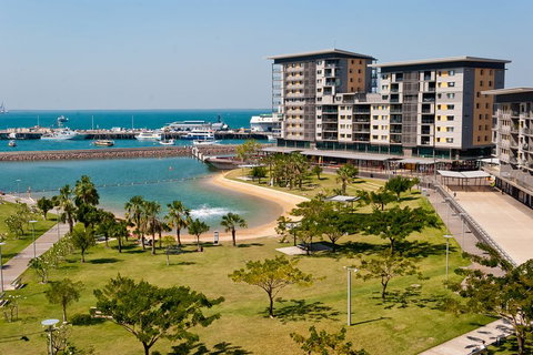 Darwin Shore Excursion: Hop-on Hop-off Bus Tour - Kawana Tourism 5