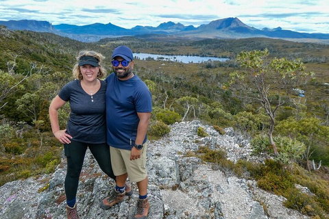 6 Day Trek The Cradle Mountain Overland Track - Kawana Tourism 3