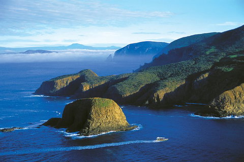 3-Hour Bruny Island Cruise From Adventure Bay, Bruny Island - Kawana Tourism 1