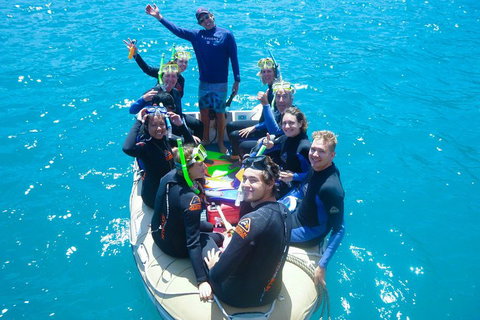 2-Day Whitsundays Sailing Adventure: Summertime - Kawana Tourism 5