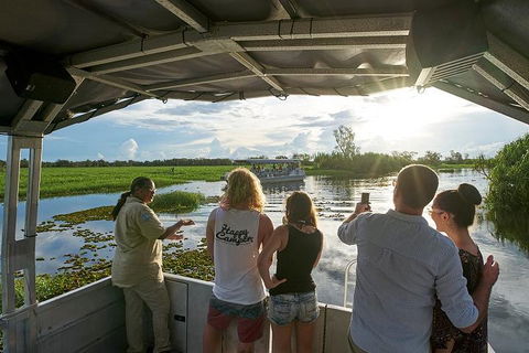 Yellow Water Cruise - Kakadu - Kawana Tourism 5