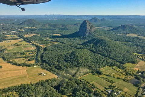 Deluxe Seaplane Tour Noosa To Glasshouse Adventure For 2 With Photobook - Kawana Tourism 4