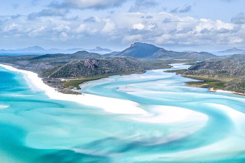 4 Day & 3 Night Whitsunday Islands & Outer Reef Sailing Adventure On Condor - Kawana Tourism 5