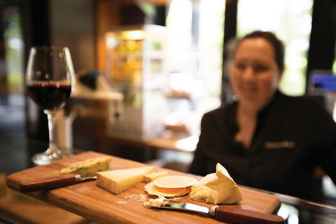 Small Group 6 Guests: Ultimate Yarra Valley Food And Wine - Mercedes Van - Kawana Tourism 3