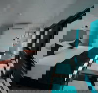 2 Day Great Barrier Reef Reefsuites Experience