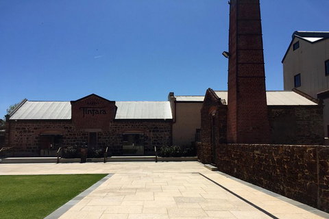 The Intimate Wine Tasting Experiences And Boutique Wines - Kawana Tourism 1