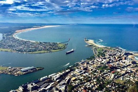 40-45 Minute Port Stephens And Stockton Beach Helicopter Flight - For 2 - Kawana Tourism 2
