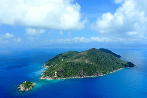 The Whitsunday Express Scenic Flight - 25 Minutes - Kawana Tourism 3