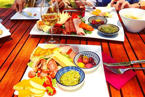 Tamar Valley Wine Tour With Lunch - Kawana Tourism 5