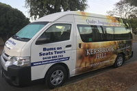 Theme Park Transfer From Brisbane, Surfers Paradise