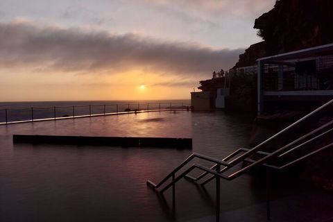 Phone Photography Workshop - Explore Coogee Beach - Kawana Tourism 0