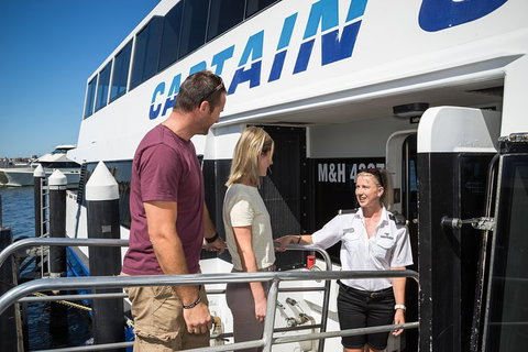 Swan River Scenic Cruise - Kawana Tourism 1