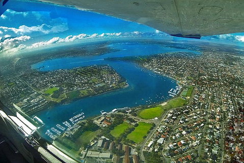 Perth Scenic Flight - City River And Beaches - Kawana Tourism 4